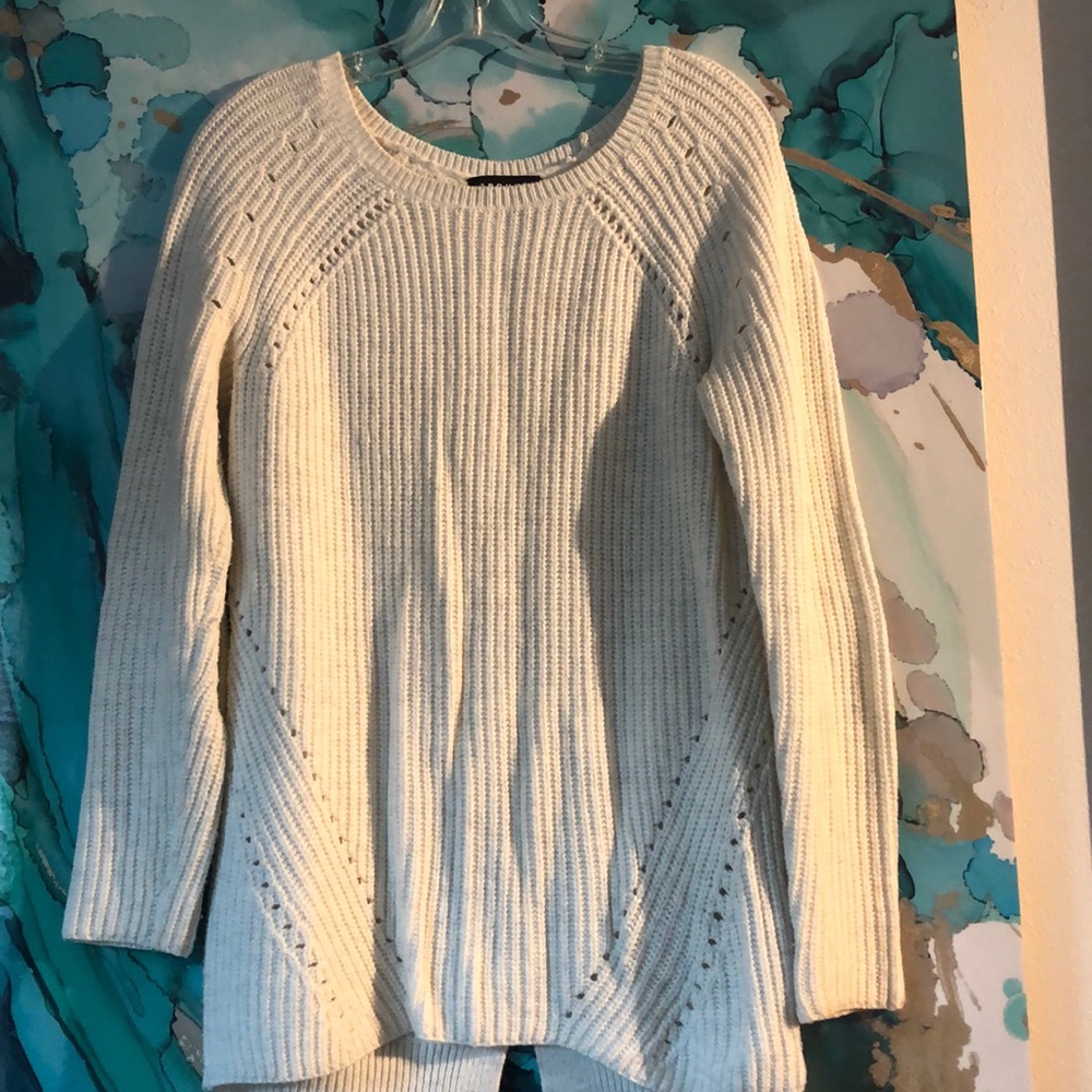 🐒Trouve Cream knit sweater with open back